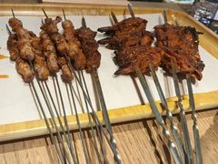 -街角等你.大连海鲜烧烤.经典铁板海鲜串(西安路店)