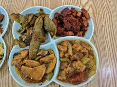 -晓宇盒饭(民安街店)