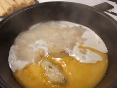 -鲜入围煮花胶鸡海鲜火锅