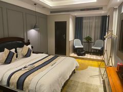 -优嘉酒店(长沙万家丽广场人民东路地铁站店)