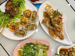 -覃记海鲜美食餐厅