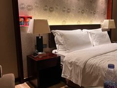 -深圳福青龙华天假日酒店