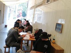 大堂-沪西老弄堂面馆(定西路店)