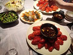 -巴厘龙虾·榜首油焖大虾(音乐学院·沿江酒馆店)