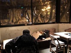 大堂-毛辣果·酸