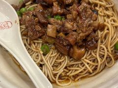 -佬钱湾仔(衣裳街店)