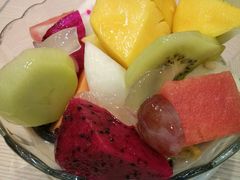 -佰搭果·广式茶餐厅(西华路店)