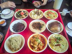 -蓝田九大碗民俗食府(蓝田店)