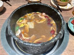 -蘑界·野生菌火锅(深业上城店)