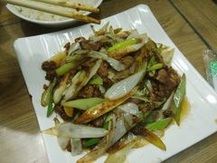 葱爆羊肉-新月斋(豆瓣胡同店)