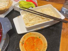 -辣莊重庆老火锅(威海高铁站韩乐坊店)
