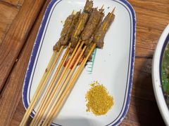 -云阿蛮云南生烫牛肉米线(奉贤路店)