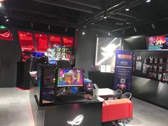 -ROG玩家国度(美罗城店)