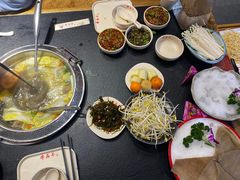 -牛品荟牛肉火锅(新城广场店)