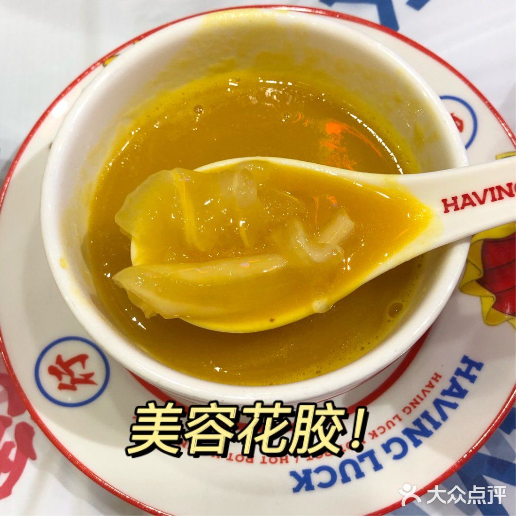 每个角落都是不同的香港特色店铺装饰