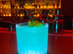 -饮湖威士忌鸡尾酒吧