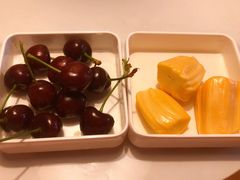 -涨巢·潮玩水疗局