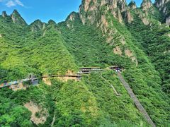 -十渡东湖港风景区