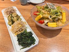 炼瓦家色拉-炼火烤肉店