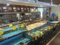-侬佳蒸菜馆(听潮店)