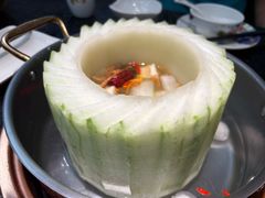 -得意咚瓜·顺德鱼生·冬瓜火锅(深圳首店)