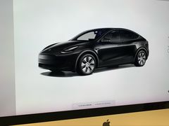 -TESLA 特斯拉(上海太古汇体验店)