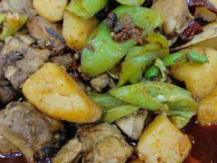 -牛一嘴·兰州牛肉面·大盘鸡(财富中心店)