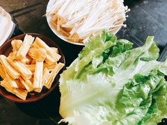 -巴四老城区炭火蛙锅(张江店)