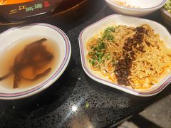 -三江两海老火锅(北京首店)