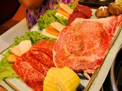-炼火烤肉店