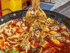 -鸿顺老铁锅美蛙鱼府(解放碑店)