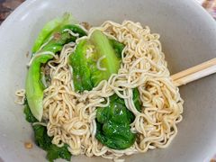 -味为先光明乳鸽(光明总店)