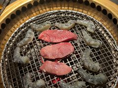 -铭牛烧肉·和牛海鲜自助(高新月牙湖店)