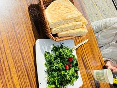 -秦扬居特色菜馆(上王村)