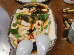 -万里闯关东铁锅炖菜馆(高新旗舰店)