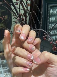 -Lucky girl建构养甲·中式翘睫专业店