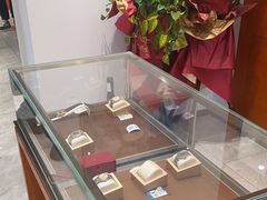 -瀚丰名品黄金钻石奢侈品回收寄卖