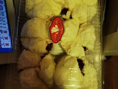 -白玉兰食品甜凤店(合生汇店)
