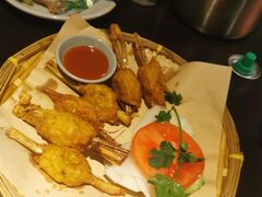 -大头虾越式风味餐厅(光明广场店)