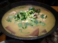 牛杂锅仔-丁记盐蘸牛肉·新杭菜(河东路店)