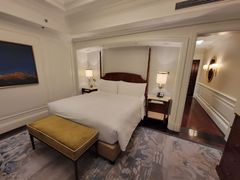 -广州富力丽思卡尔顿酒店