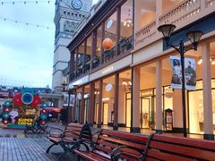 -王府井奥莱临潼小镇(临潼店)