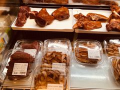 -盒马鲜生(莱蒙都会店)