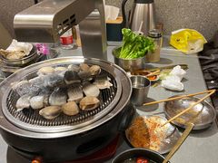-围炉肉舍丹东海鲜烤肉·烤活鳗(步行街店)