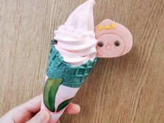 白桃华夫筒-麦当劳(龙阳路店)