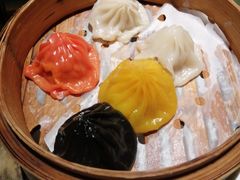 特色小笼包-绿茶餐厅