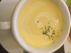 -菲滋意式餐厅(金华银泰城店)