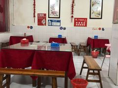 大堂-米二红烧兔(华阳店)