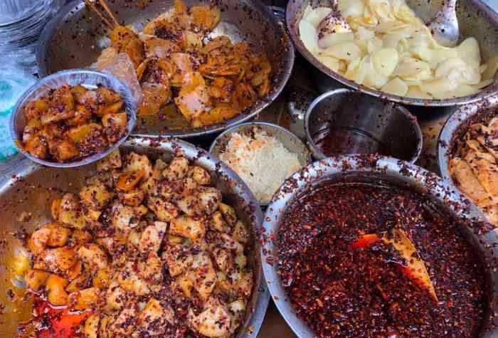 丁家坡洋芋-"从一角两角的洋芋丝丝吃到坨坨片片和豆皮再.