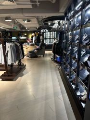 -BRANS PORO布朗斯伯勒西装高级定制·瑞璞西装(金陵店)